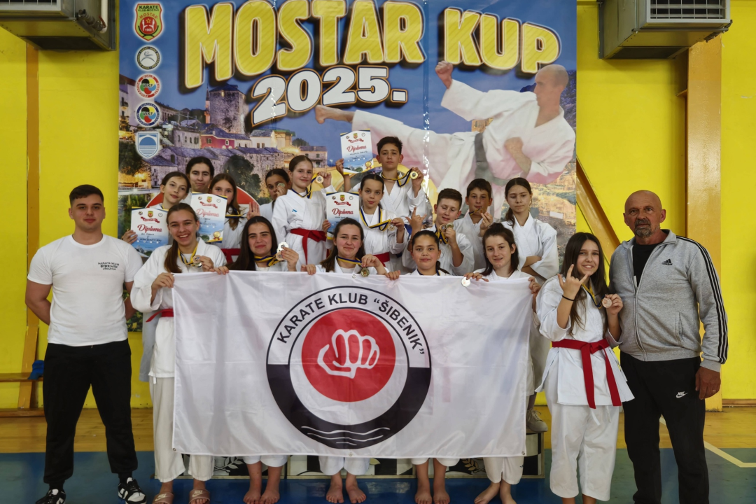 FOTO Karataši Šibenika se za kraj sezone na Miminac vratili sa 11 medalja iz Hercegovine