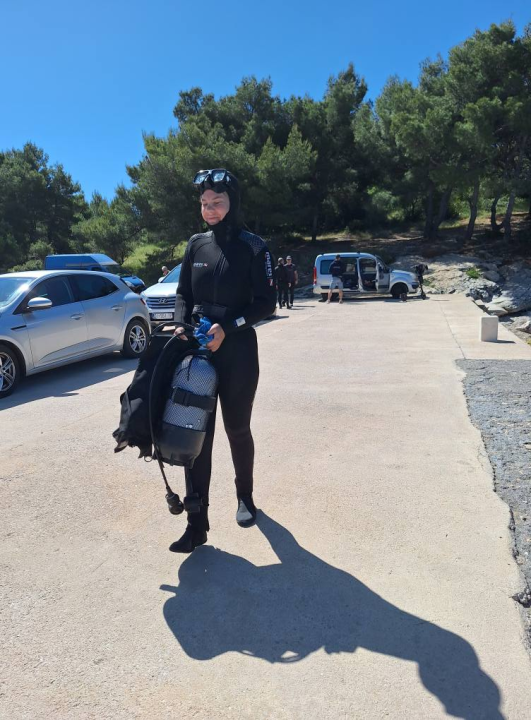 Ekološka akcija na murterskim Podvrškama: Ronioci i volonteri izvukli hrpu otpada iz mora