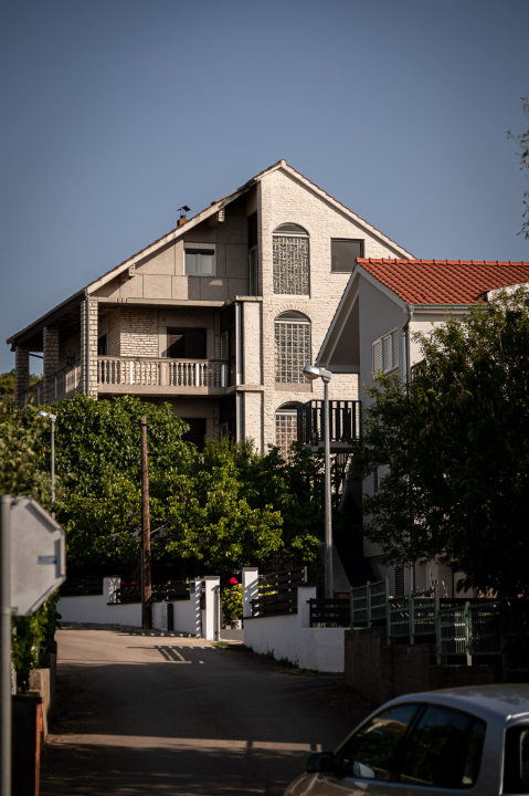 FOTO Ulica ugodna za život: Putem Jurasa i dalje dominira ogromni Tuđmanov kip