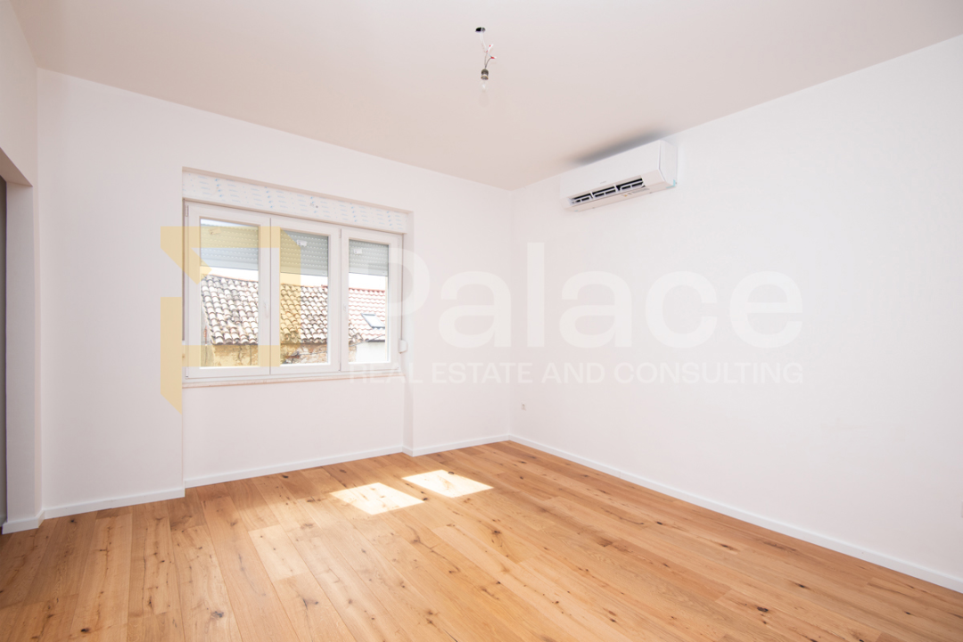 FOTO Kompletno renoviran dvosoban stan na Baldekinu – idealna kombinacija lokacije i modernog uređenja