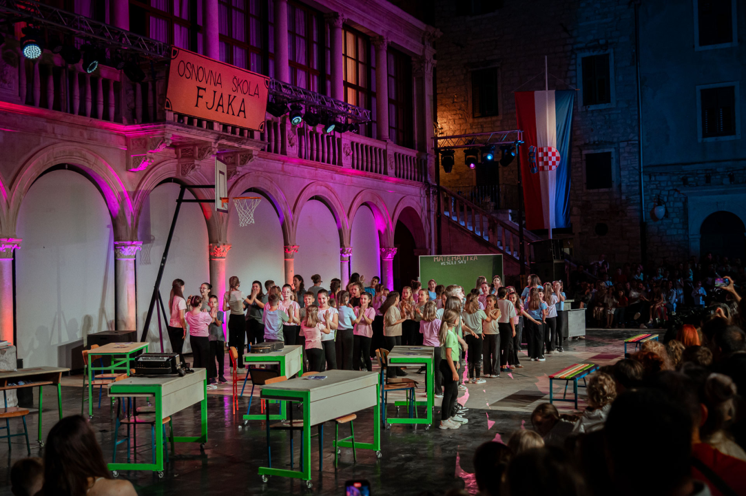 Otvoren 65. Međunarodni dječji festival uz glazbu i čarobni mjuzikl