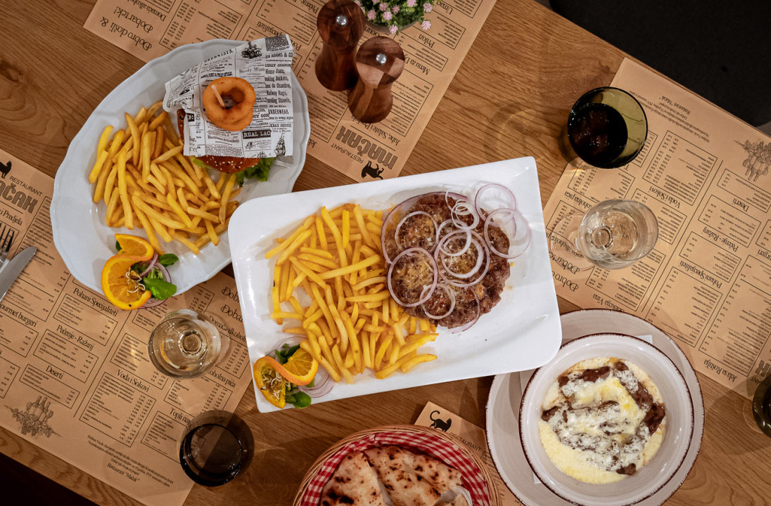 FOTO Uživajte u okusu domaće kuhinje uz gotova jela restorana Mačak!