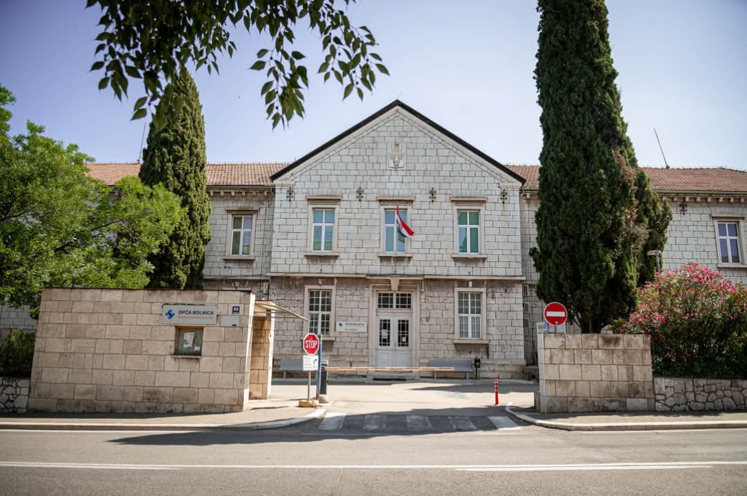 Baldekin 1 – Srce urbanog Šibenika