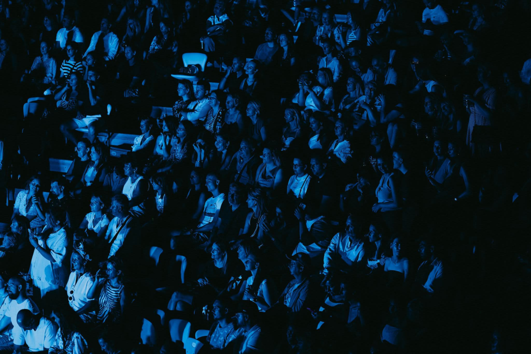 Večer za pamćenje: Matija Cvek & The Funkensteins rasplesali publiku na Tvrđavi sv. Mihovila