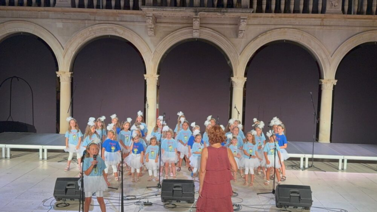 Cvrčak napunio 40 godina