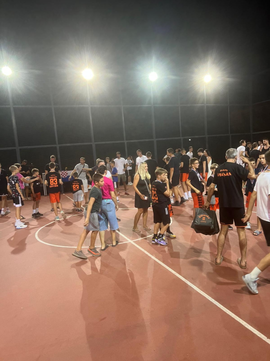 Večernji basket, modna revija i druženje: 'Mozart kup' u čast Draženu Petroviću okupio sve generacije