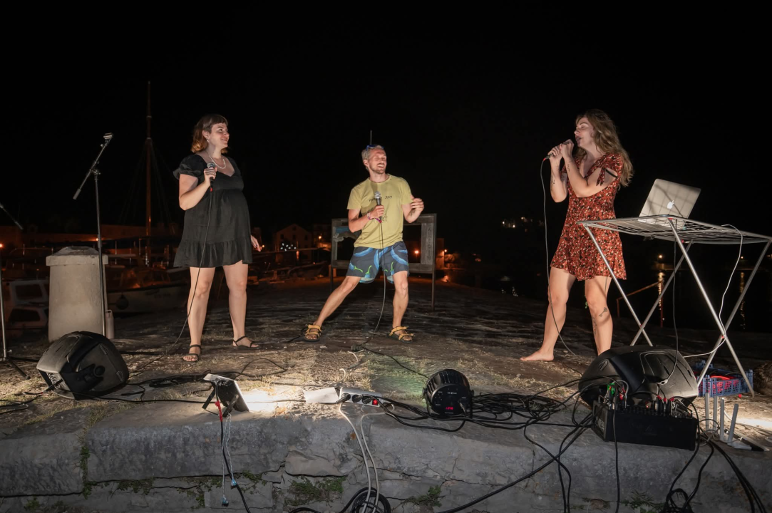 Otok glazbe i kreativnosti: Zlarin Street Music festival uz radionice, nastupe i večernji ples pod zvijezdama