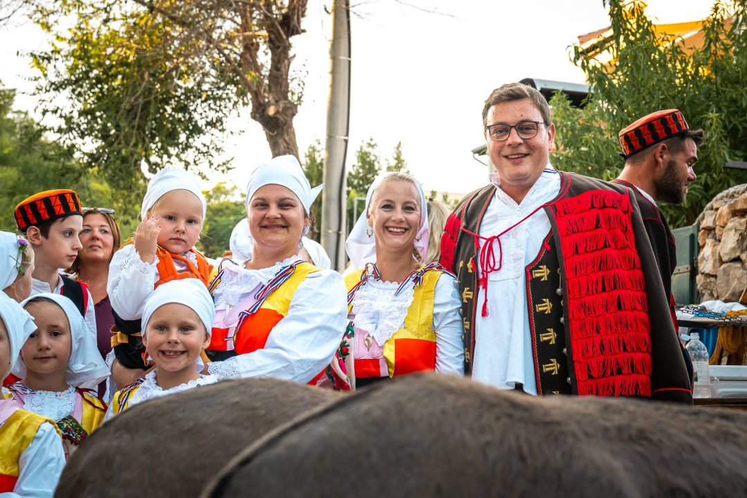 Održane 58. magareće trke u Tribunju