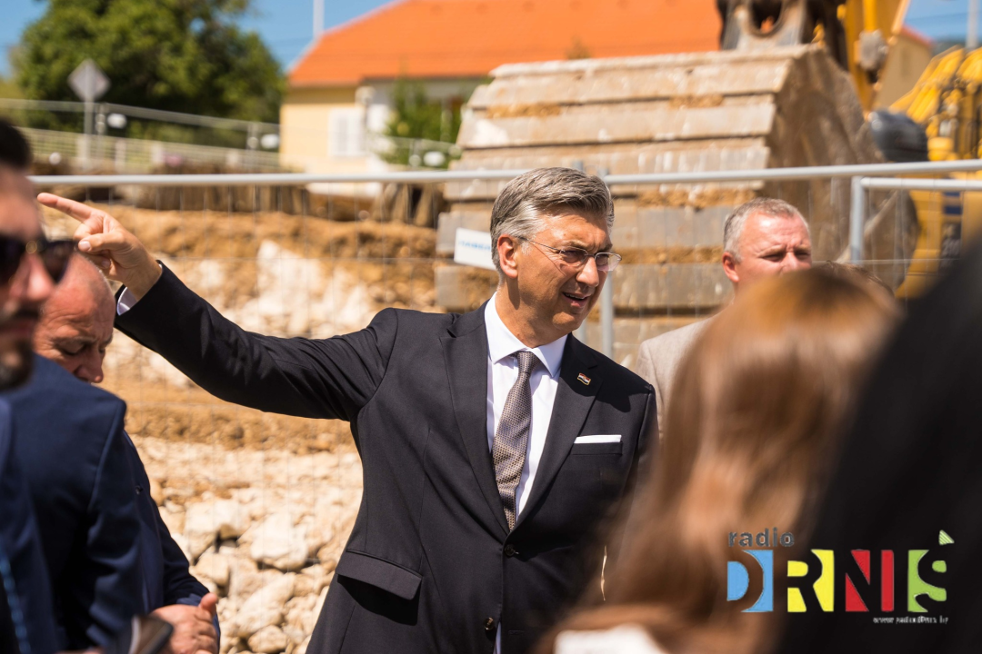 Andrej Planković u Drnišu obišao gradilište Centra za starije osobe