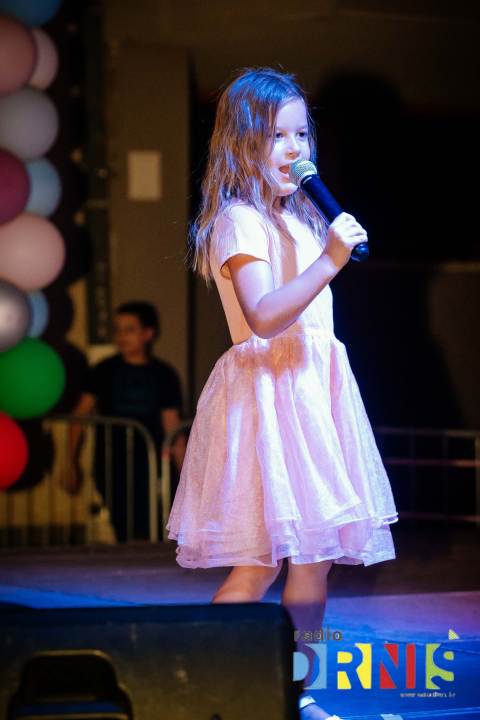 U Drnišu održan 5. Minifest, dječje pjevačko natjecanje