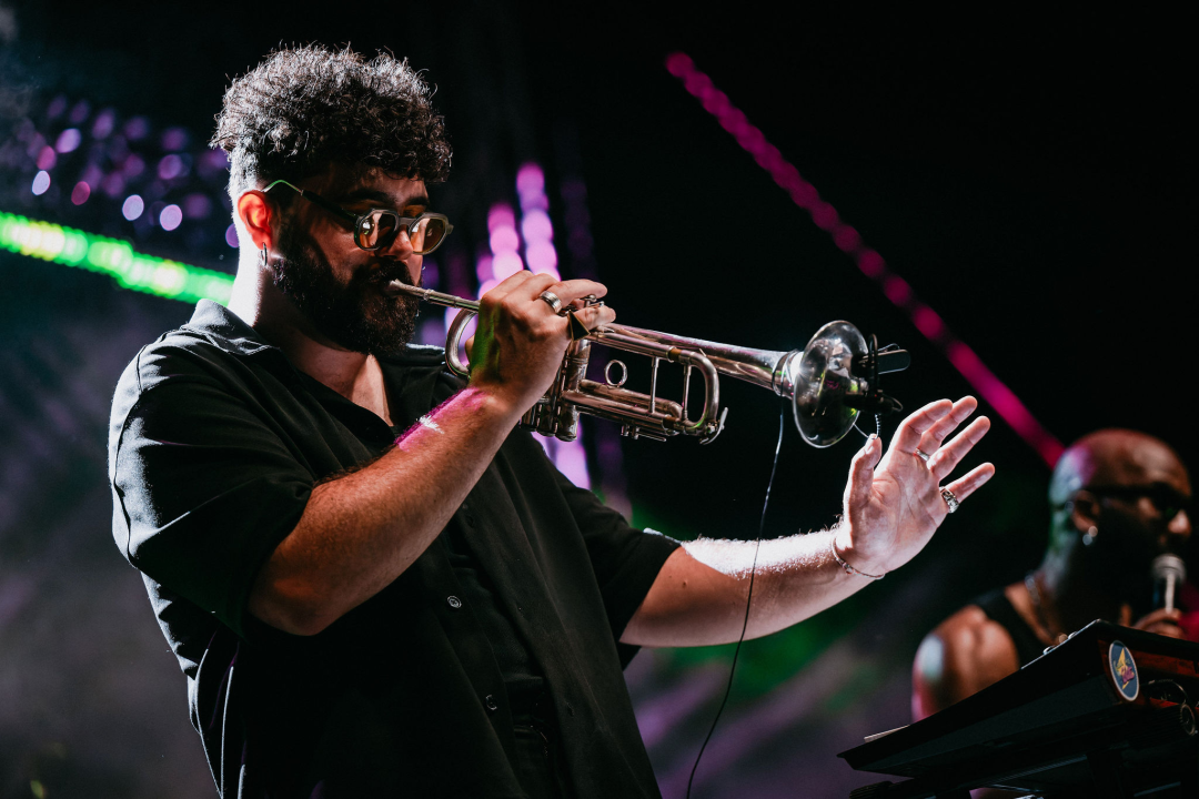 Kyoto Jazz Massive u proširenom sastavu oduševio publiku na tvrđavi sv. Mihovila  