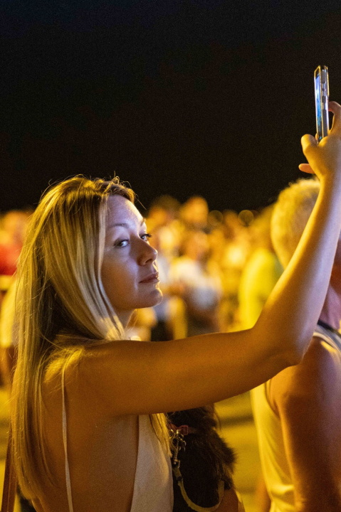 Skitnica i ostali hitovi odjekivali vodičkom rivom: Nezaboravna večer s Jasnom Zlokić