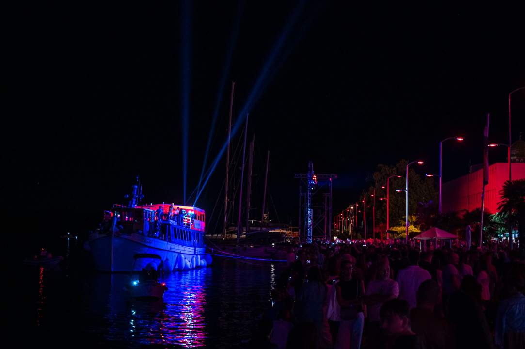 Šibenik impresivnim dron showom obilježio jubilarno izdanje manifestacije Light is life