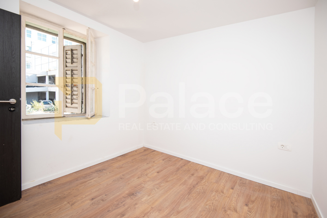 FOTO Palace predstavlja kompletno renoviran dvoetažni stan u Šibeniku