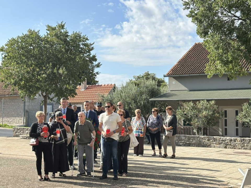 U Puljanima i Oklaju odana počast prvim žrtvama na drniškom području 