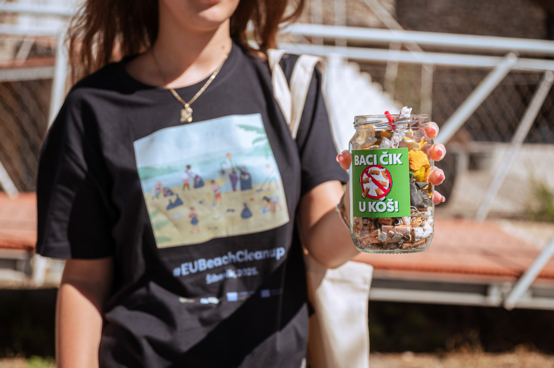 FOTO Šibenik danas pokazao svoje zeleno srce: Održana akcija EU Beach Cleanup 2025.