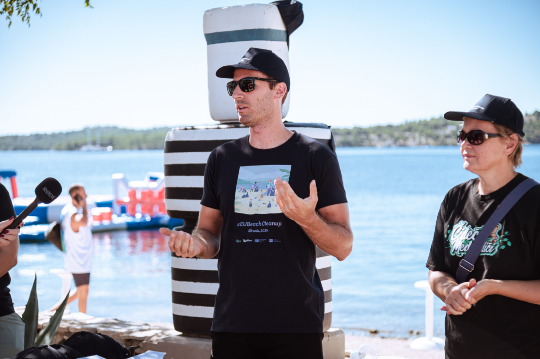 FOTO Šibenik danas pokazao svoje zeleno srce: Održana akcija EU Beach Cleanup 2025.