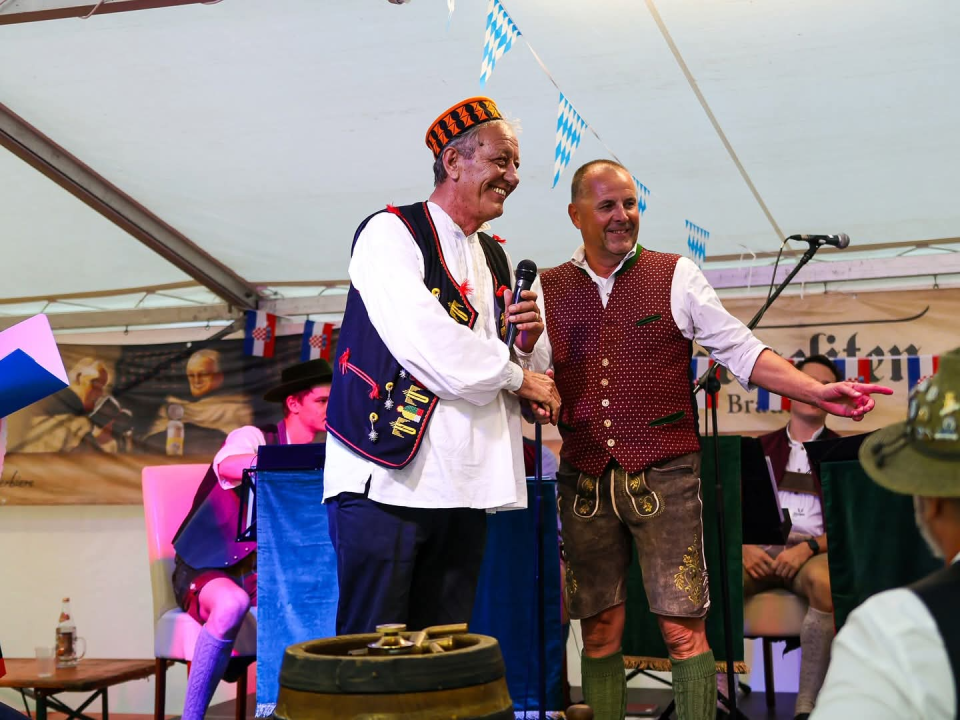 Zadnji dan Festivala bavarskog piva u Vodicama: Večeras koncerti Cambija i Đanija Stipaničeva