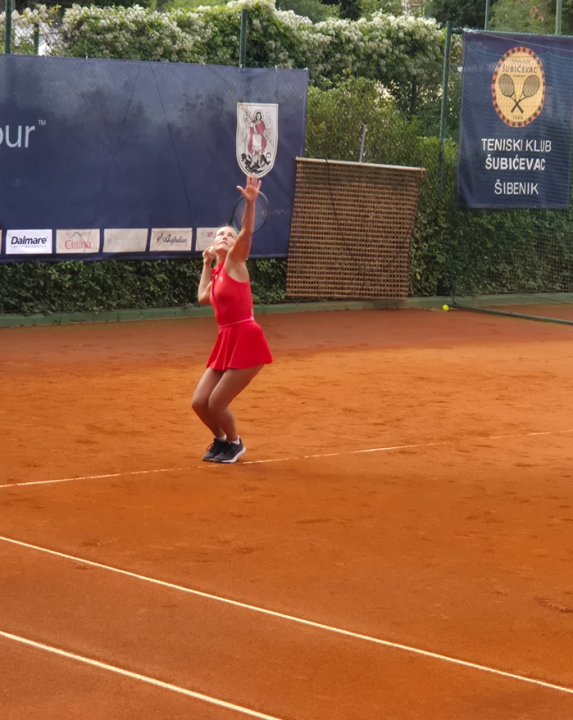 FOTO Počele kvalifikacije teniskog turnira 'W15 Šibenik Open': Za koji dan u akciji Konjuh i Šibenčanka Bumbak