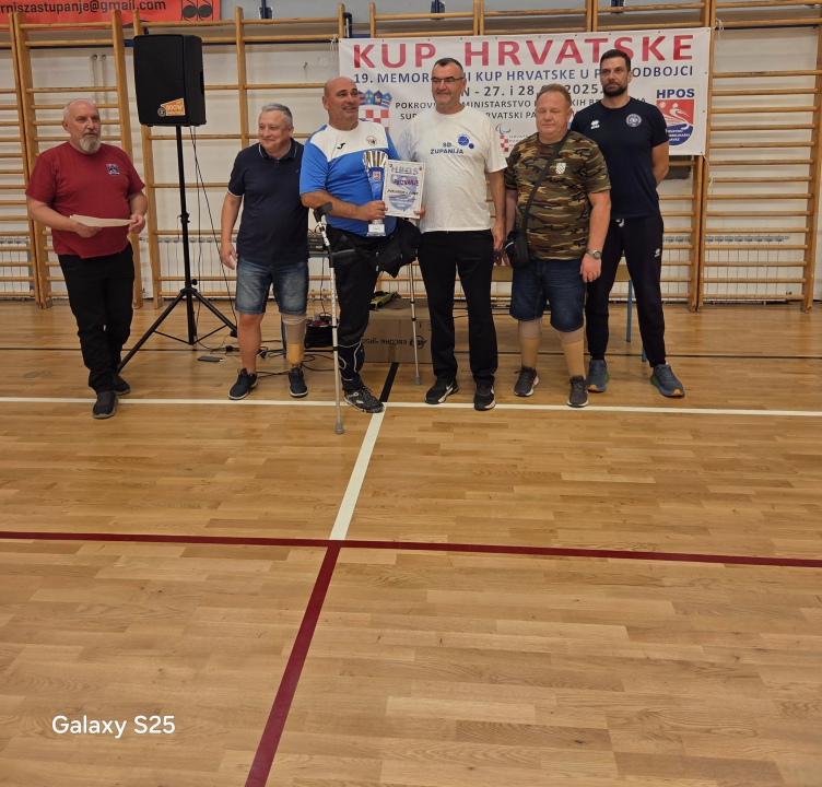 FOTO Klub sjedeće odbojke Knin 95 domaćin Kupa Hrvatske: Naslov pripao Zagrebu