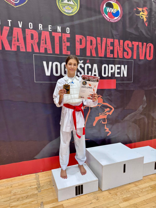 FOTO Karate klub Phoenix iz BiH donio 11 medalja u Murter, pred Prvenstvo Hrvatske