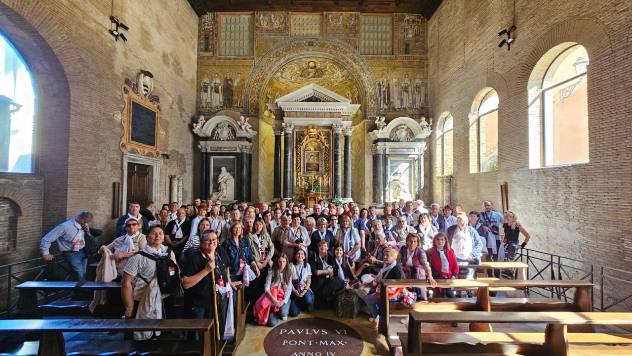 Simbol Šibenika u rukama Pape: Biskup Rogić darovao šibensku kapu Lavu XIV.