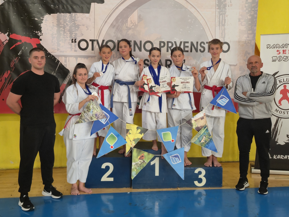 FOTO Karatašima Šibenika dva zlata i pet bronci u Mostaru