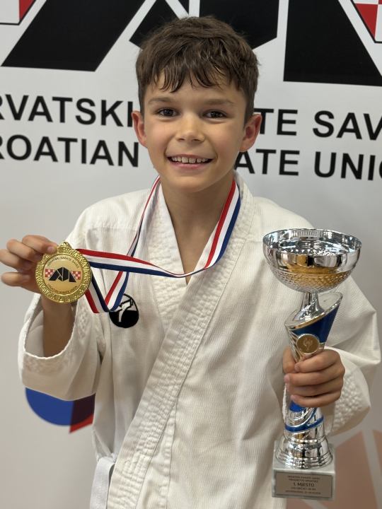 FOTO Karataši Okita među najboljima u državi: Četiri prvaka Hrvatske, ukupno osam medalja