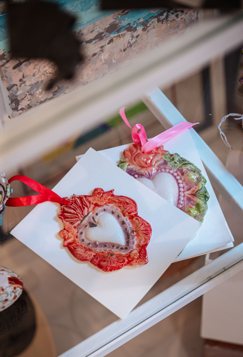 FOTO Modni raj u Šibeniku: Otkrijte ekskluzivne kolekcije hrvatskih dizajnera u Galeriji Juraj Dalmatinac!