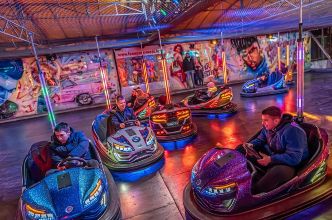 FOTO: Osvojite besplatne vožnje u Lunaparku Madi i uživajte u odličnoj zabavi!