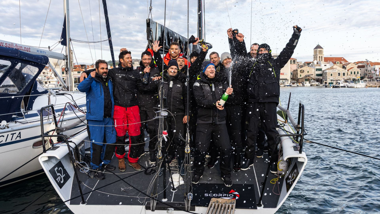 Jedriličarski spektakl u Vodicama: Zlatni olimpijac Fantela i Scorpio pokorili 22. Jabuku