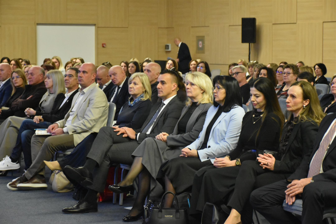 Otvoren Državni stručni skup za ravnatelje, tajnike i voditelje računovodstva škola i vrtića