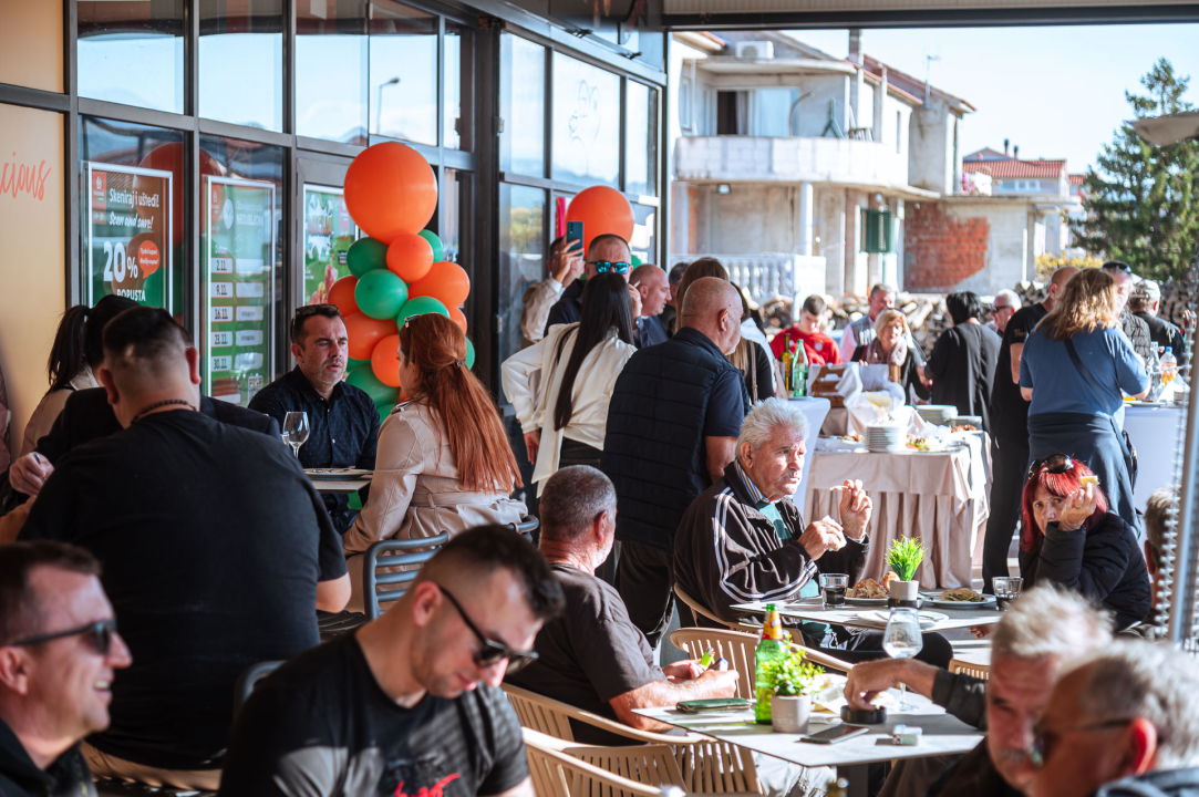 FOTO LUG Shopping Center otvorio svoja vrata: Dostupni i prostori za najam!