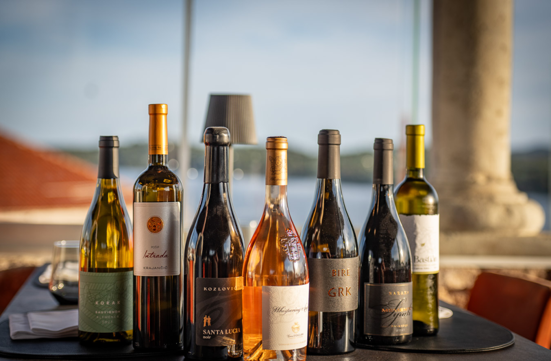 FOTO Organizirajte svoj intimni blagdanski domjenak na najposebnijem mjestu u gradu!