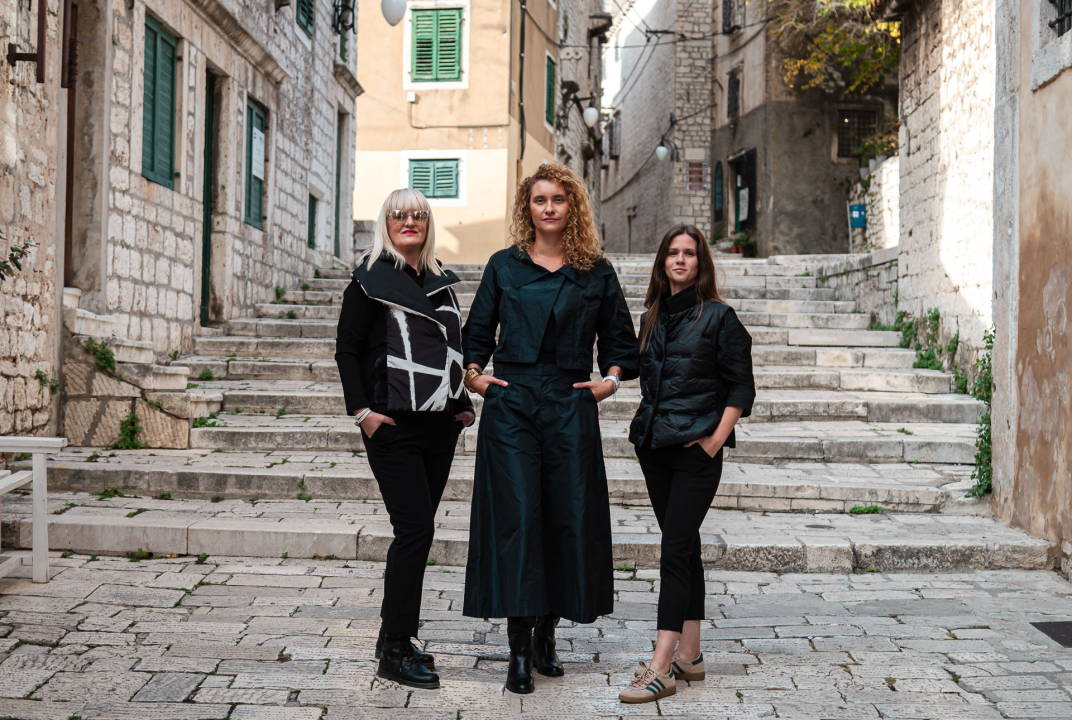 FOTO Uhvatite svoje zauvijek komade u outletu Igora Dobranića Galerije Juraj Dalmatinac!