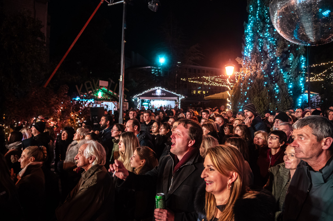 ‘Samo sretni dani’ i već prvi je takav: Parni valjak otvorio šibensku Adventuru 