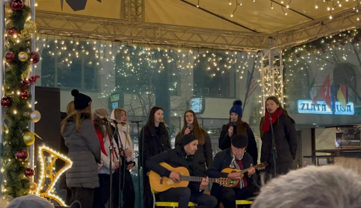 Najmlađa šibenska ženska klapa Dota srebrna na međunarodnom festivalu u Pragu