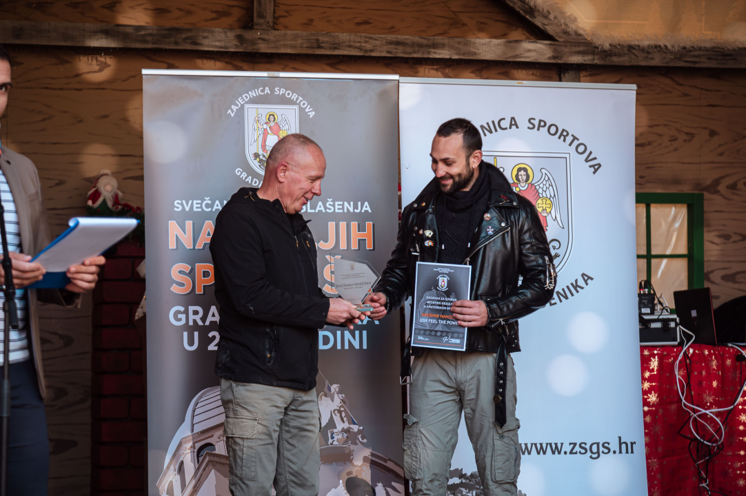 FOTO Sportski laureati Šibenika u 2025-oj: Roko Zorić, Kiara Radnić, Stipe Bralić, košarkašice i vaterpolisti