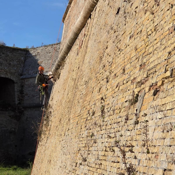 Sv. Nikola u novu godinu ulazi s radovima na zidinama: Sanira se plašt, autentičnost se brižno čuva