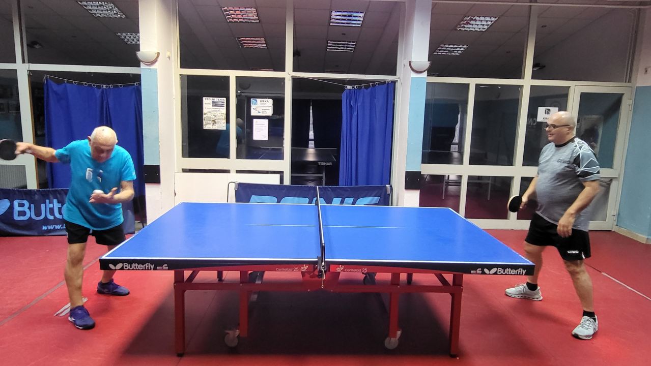 FOTO Završen jesenski dio Stolnoteniske lige Šibenika, ekipa Ferata na učinku osam od osam