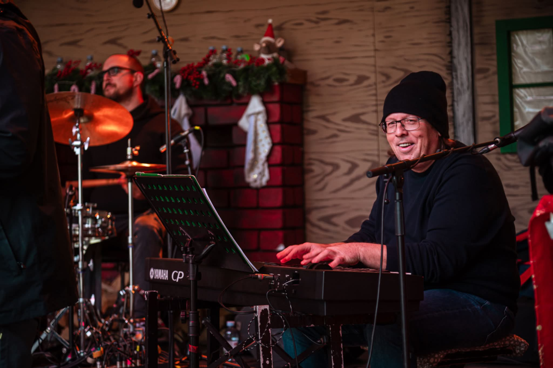 Šibenčani uživaju u zadnjem danu Adventure: Dnevno druženje uz Pojačaj radio, a večeras veliko finale s Cubismom