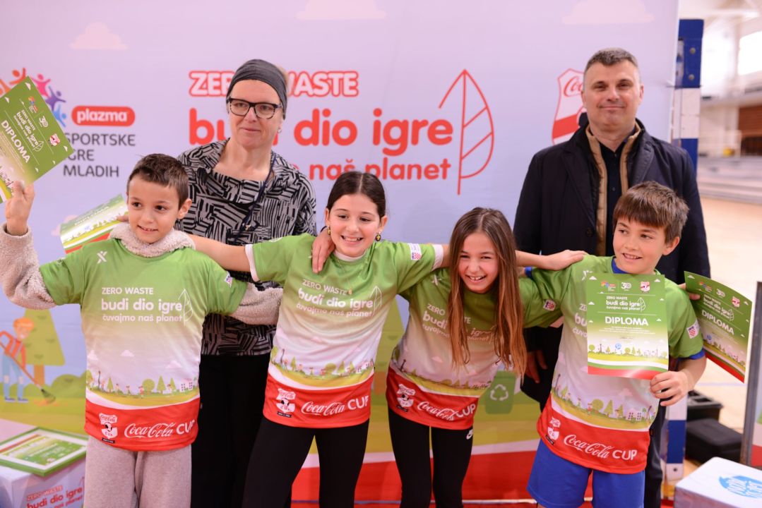 OŠ Murterski škoji ugostila edukativno-sportski program 'Zero waste'