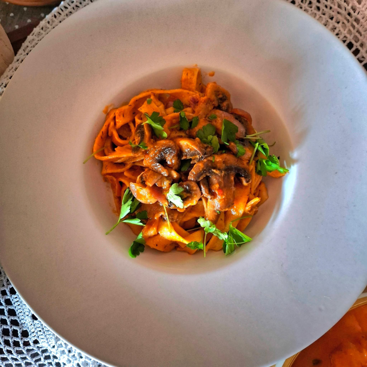 Nagradni natječaj koji vraća u djetinjstvo: Napišite priču i u šibenskoj Vijećnici osvojite večeru za dvoje