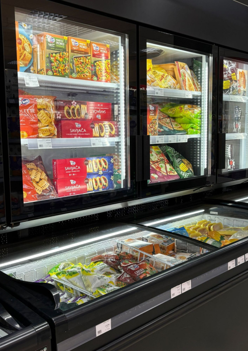 FOTO Više od 50.000 artikala na popustu – iskoristite Valentinovo!