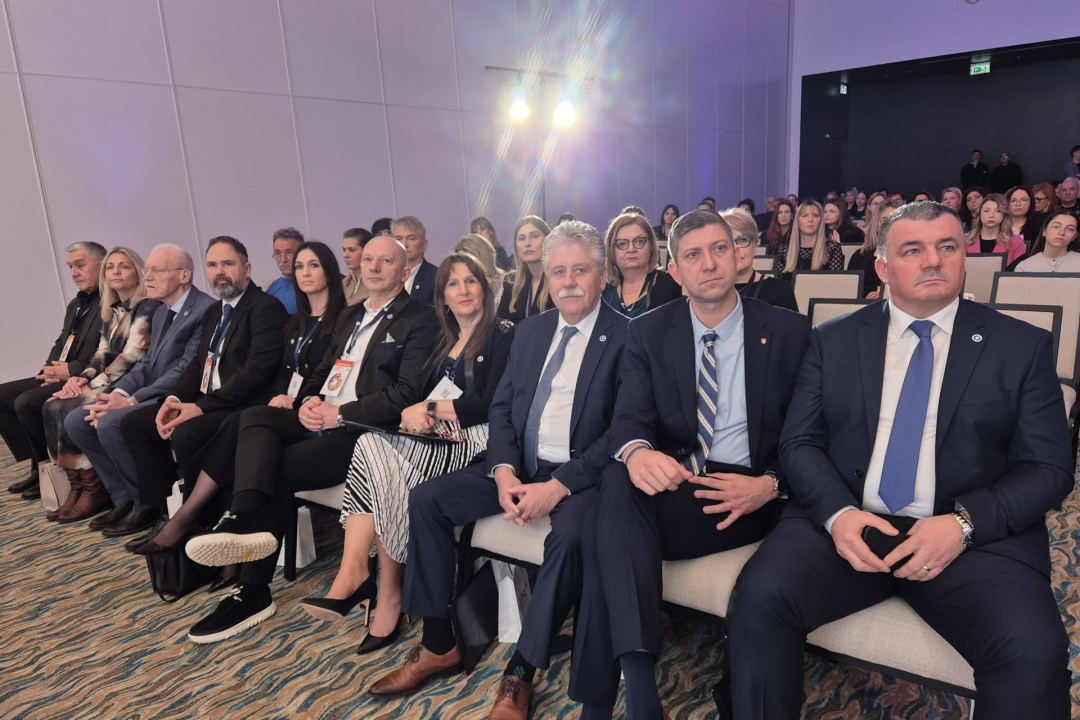 Treće izdanje manifestacije 'Majstori ljepote – Dani frizera i kozmetičara' održano u Šibeniku