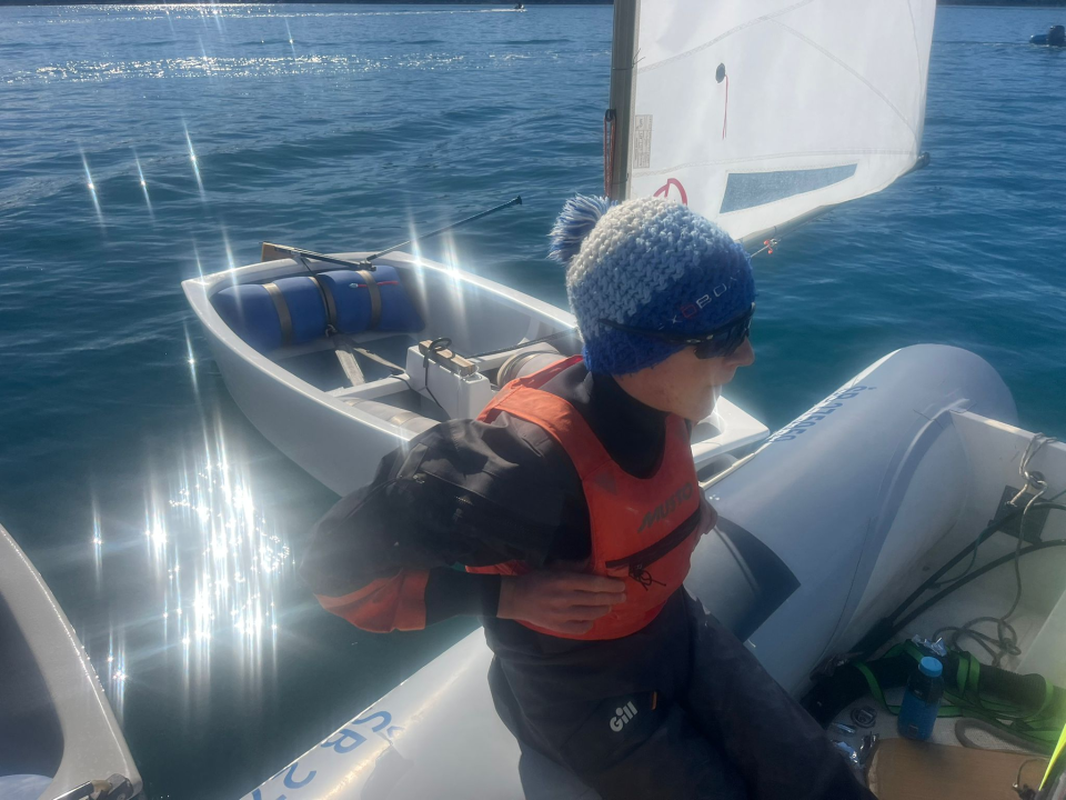 FOTO Jedriličari Šibenika uspješni u Trogiru: Blinja srebrni nakon lošeg starta, Perkov odličje drugi tjedan zaredom