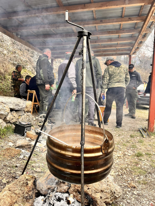 Kupom 'Ivan Jukić Juci i Zvone Čičak' u Golubiću otvorena sezona ribolova
