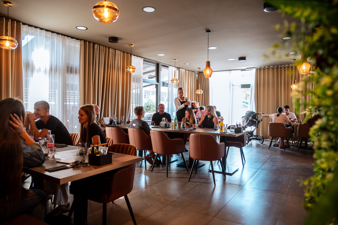 FOTO Dobra vijest za sve koji traže posao: Restoran Leonardo BBQ & More zapošljava konobare