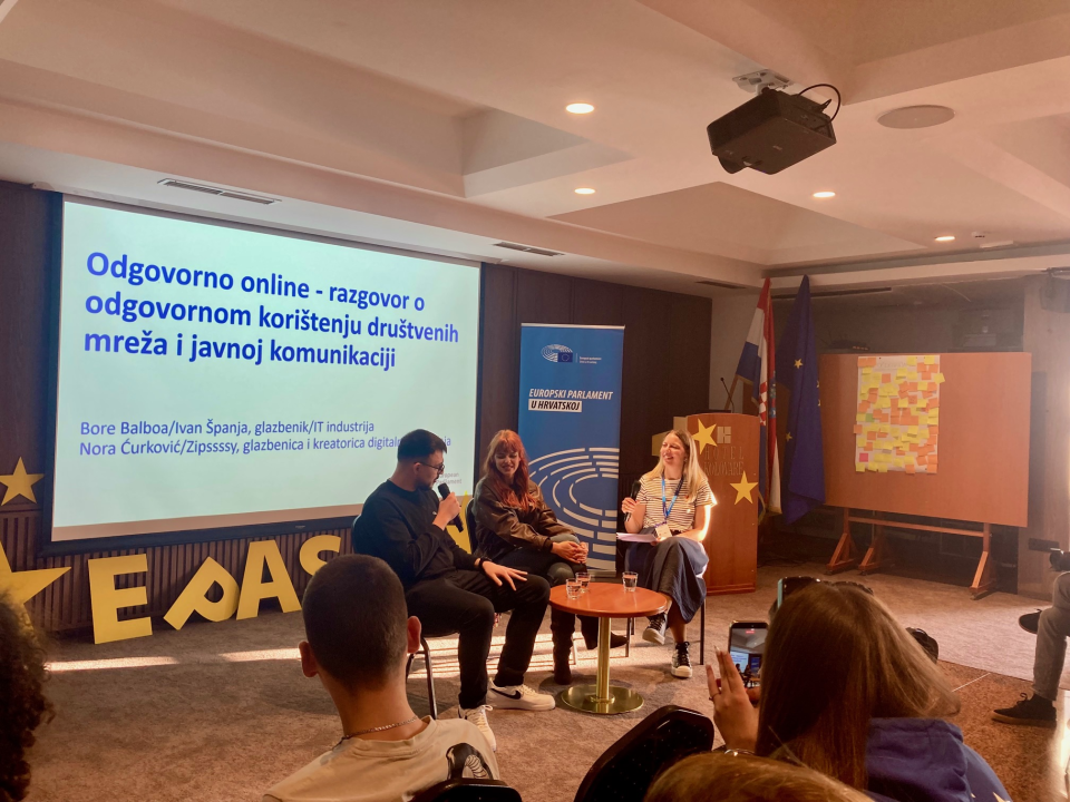 Srednjškolci iz Knina i Drniša sudjelovali na 3. nacionalnom skupu EPAS škola