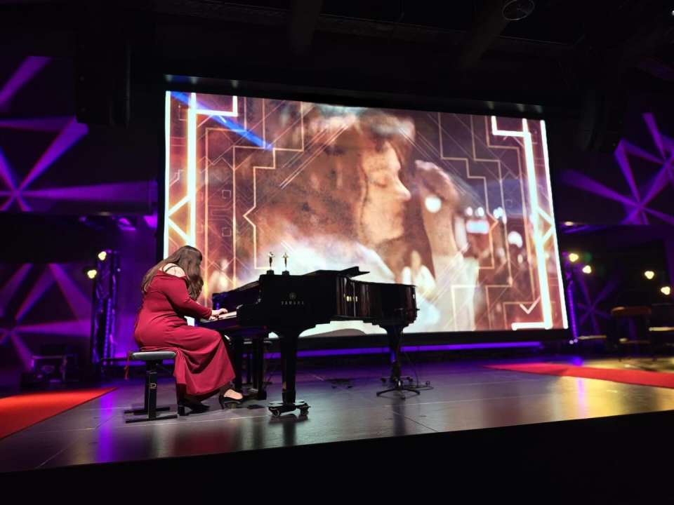 Učenici šibenske glazbene škole koncertom donijeli Hollywood u Arsen